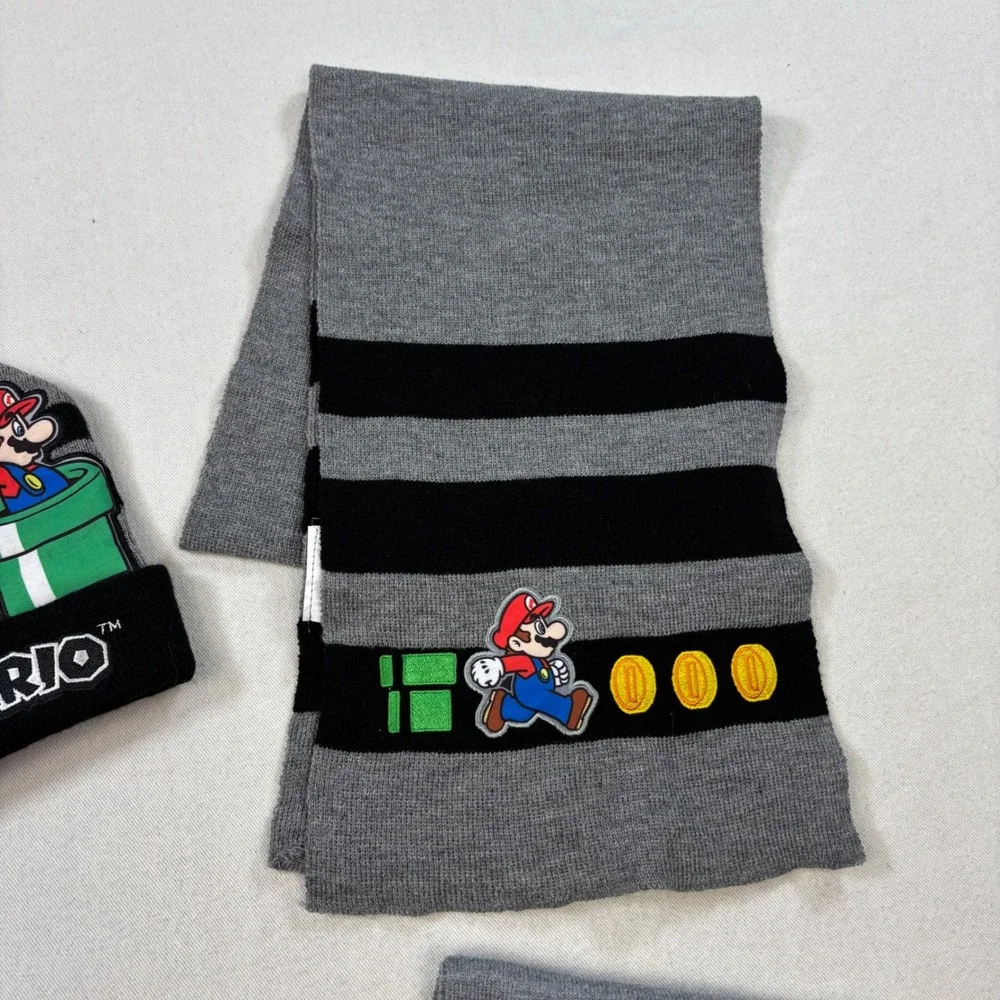 Youth Nintendo Super Mario & Minecraft Beanie & Scarf 4 Piece Winter Bundle Grey